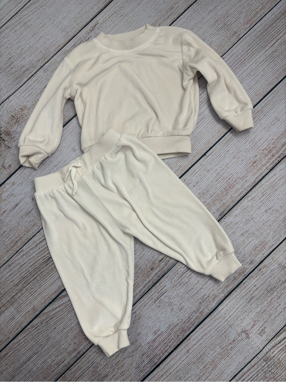 Charlotte & Star Baby Velour Tracksuit 6-9m